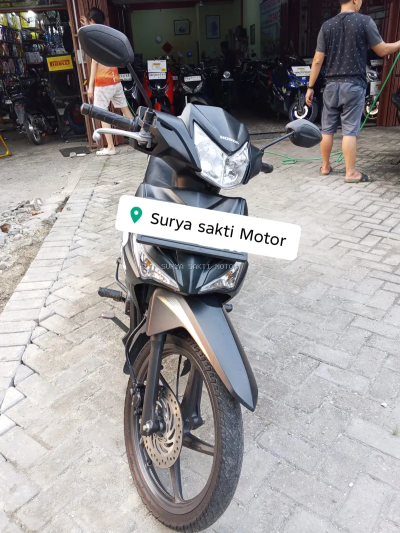 Honda Supra